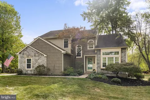 44 Andrew Ln, Lansdale, PA 19446