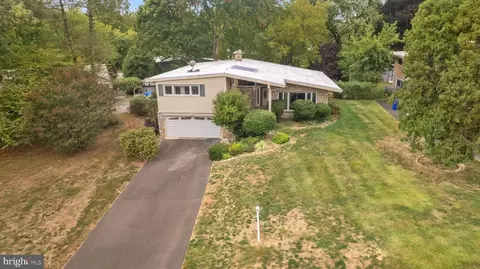 521 General Patterson Dr, Glenside, PA 19038