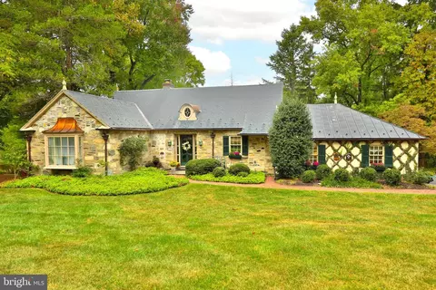 6101 W Mill Rd, Flourtown, PA 19031