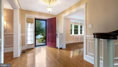 Entry Way - 201 Rices Mill Rd, Wyncote, PA 19095 photo 1 of 12