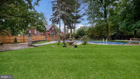 Exterior - 201 Rices Mill Rd, Wyncote, PA 19095 photo 16 of 19