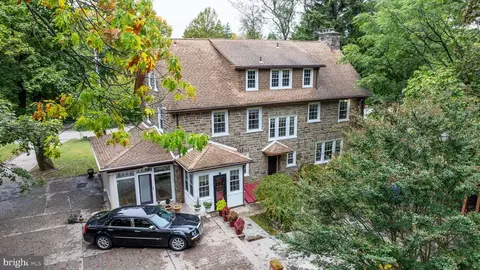 Exterior - 201 Rices Mill Rd, Wyncote, PA 19095 photo 18 of 19