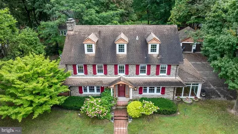 Exterior - 201 Rices Mill Rd, Wyncote, PA 19095 photo 17 of 19
