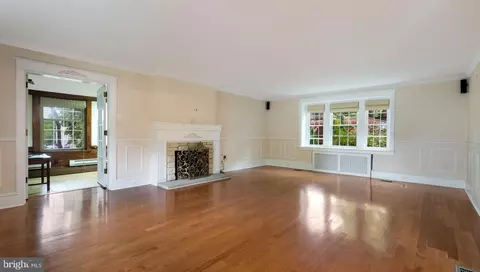 Living - 201 Rices Mill Rd, Wyncote, PA 19095 photo 1 of 5