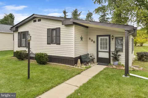535 Springhouse Ct, North Wales, PA 19454