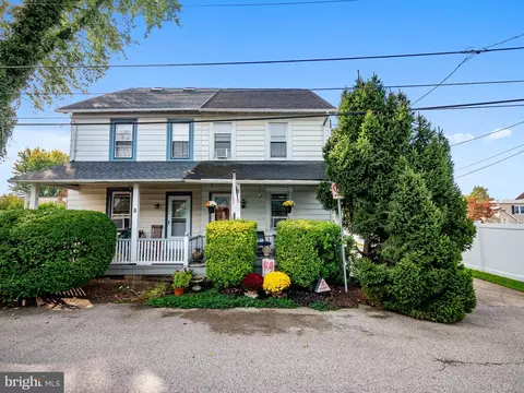 6 Jones Ave, Flourtown, PA 19031