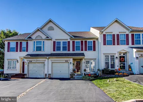 520 Hagey Pl #2702, Trappe, PA 19426