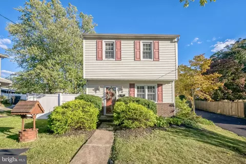 421 Elk Ave, Glenside, PA 19038