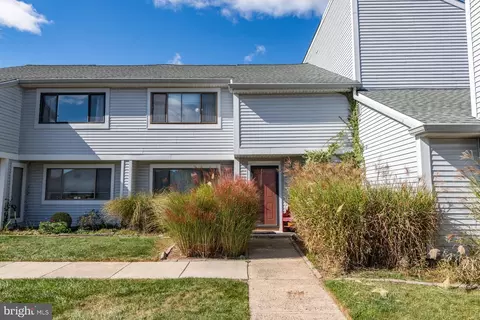 305 Continental Dr, Harleysville, PA 19438