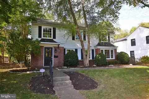 8224 Forrest Ave, Elkins Park, PA 19027