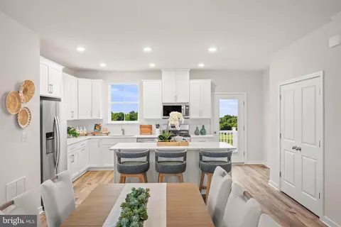 45 Continental Way, Bridgeport, PA 19405