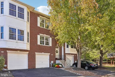 205 Carol Ct #12, Lansdale, PA 19446