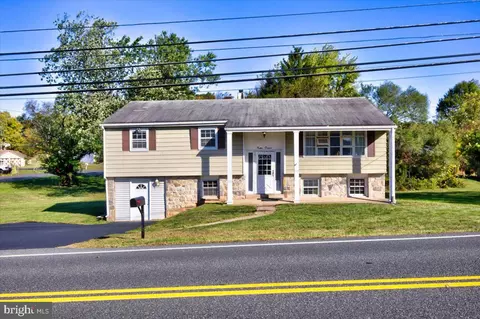 1215 Buchert Rd, Pottstown, PA 19464