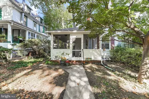 107 Upland Ter, Bala Cynwyd, PA 19004