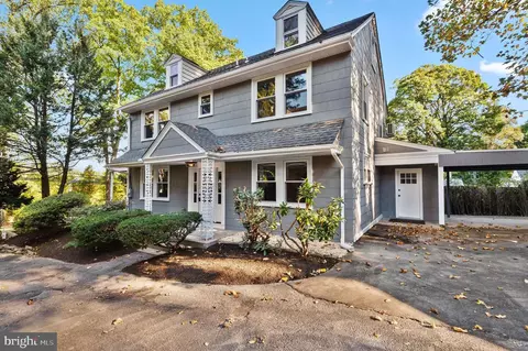 281 Bickley Rd, Glenside, PA 19038