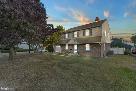 701 Rowland Ave, Cheltenham, PA 19012