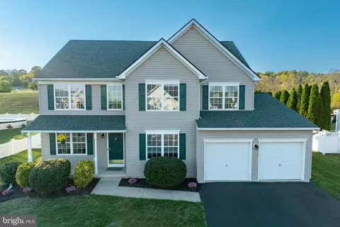 1459 Meadowview Dr, Pottstown, PA 19464