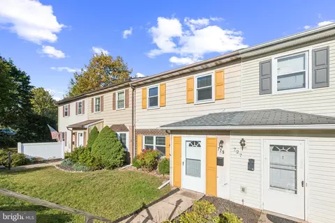 729 Valley Rd, East Greenville, PA 18041