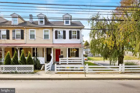 213 Front St, Conshohocken, PA 19428
