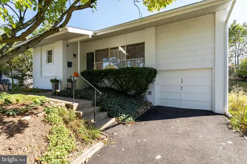 420 Haywood Rd, Ambler, PA 19002