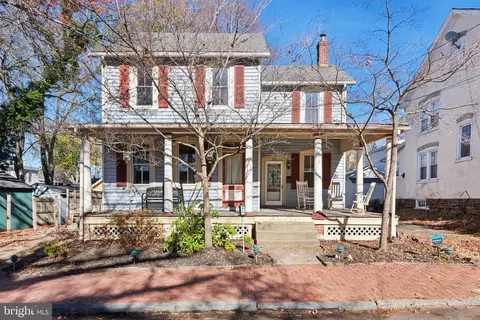 113 S Pennsylvania Ave, North Wales, PA 19454