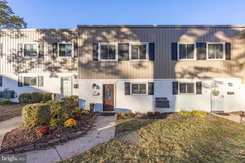 32 Fords Edge, Royersford, PA 19468
