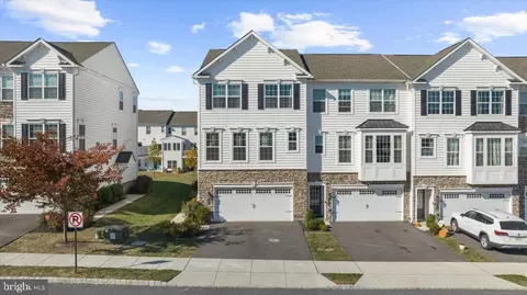 205 Cadence Ct, Collegeville, PA 19426