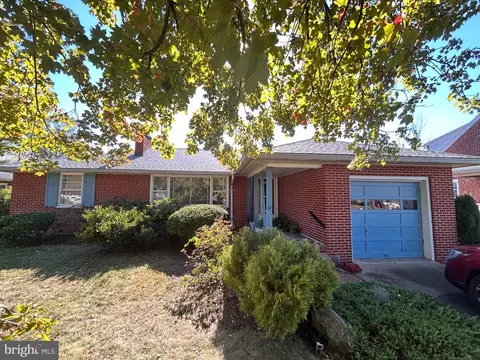 2292 Brown St, Pottstown, PA 19464