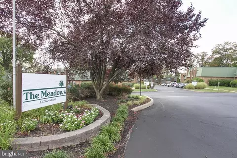 205 Meadowview Ln #205, Mont Clare, PA 19453