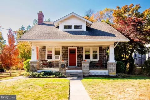 654 Crescent Ave, Lansdale, PA 19446