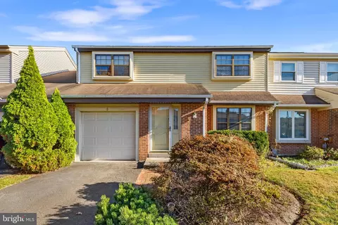 5 Forrester Rd, Horsham, PA 19044