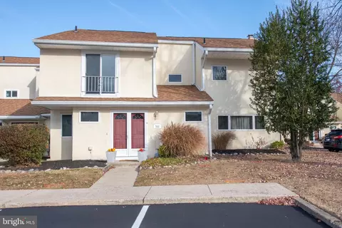 501 Hemlock Cir, Lansdale, PA 19446
