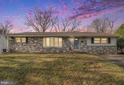 231 Marilyn Rd, Hatboro, PA 19040