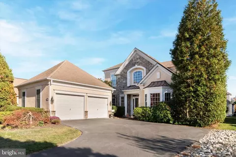 292 Goldenrod Dr, Gwynedd, PA 19446
