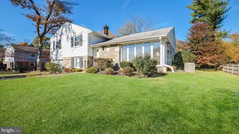 1236 Meinel Rd, Huntingdon Valley, PA 19006