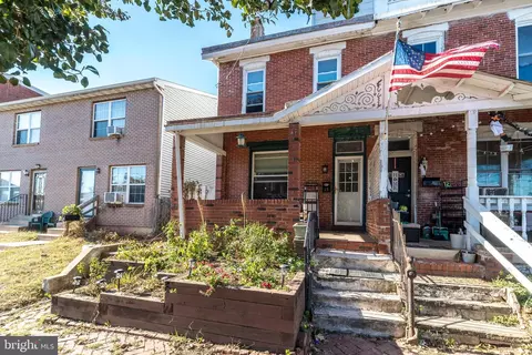 29 Stanbridge St, Norristown, PA 19401
