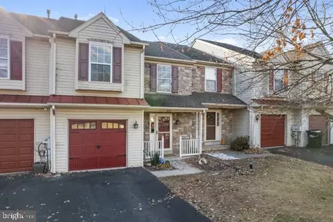 457 Berkshire Dr, Souderton, PA 18964