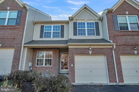 326 Manor Rd, Harleysville, PA 19438