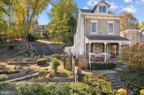 44 Jefferson St, Bala Cynwyd, PA 19004