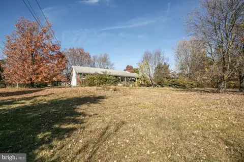 1231 Faust Rd, Perkiomenville, PA 18074