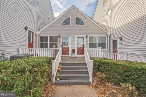 108 Victoria Dr, Montgomeryville, PA 18936