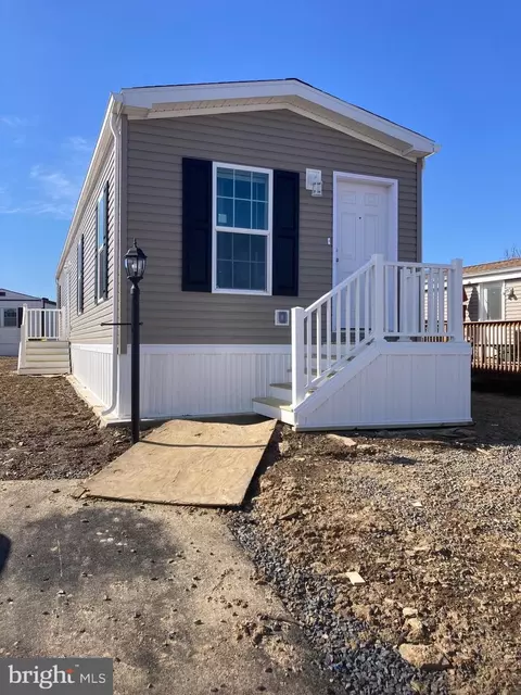 107 Winding Brook Run, North Wales, PA 19454