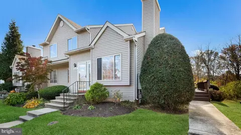 368 Pondview Dr, Harleysville, PA 19438