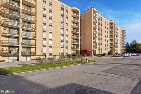 666 W Germantown Pike #1310, Plymouth Meeting, PA 19462