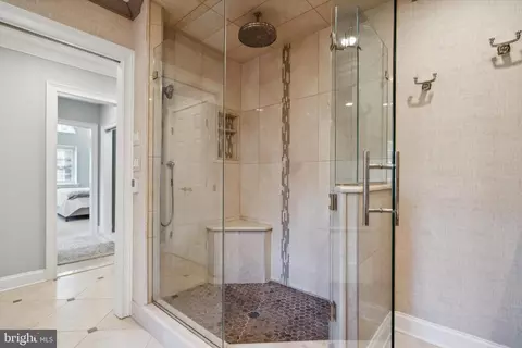 Entry Way - 1112 Lafayette Rd, Wayne, PA 19087 photo 3 of 8