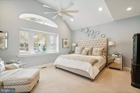 Bedroom - 1112 Lafayette Rd, Wayne, PA 19087 photo 1 of 8