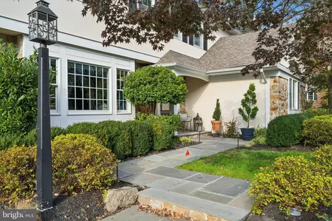 Exterior - 1112 Lafayette Rd, Wayne, PA 19087 photo 3 of 18