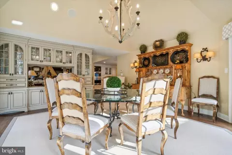 Dining - 1112 Lafayette Rd, Wayne, PA 19087 photo 3 of 3