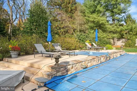 Exterior - 1112 Lafayette Rd, Wayne, PA 19087 photo 12 of 18