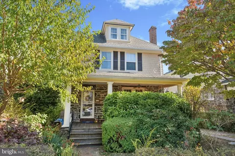 403 N Narberth Ave, Narberth, PA 19072